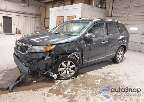 2013 Kia Sorento Lx from USA, damaged, VIN 5XYKTCA66DG360037